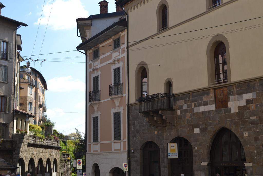 Porta 22 Charme E Relax Apartment Bergamo Exterior photo